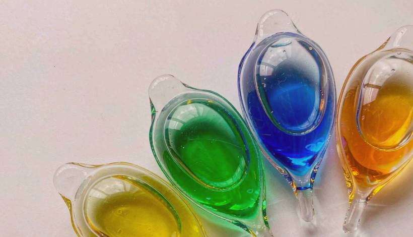 Middle East Intense Flavor Liquids packaging detail